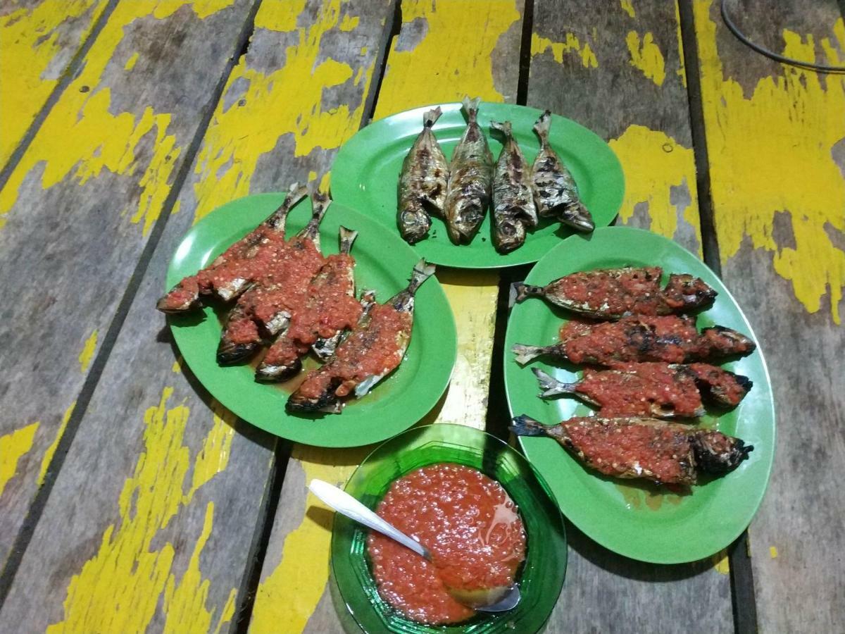 Bungalow Karimunjawa Eksteriør bilde
